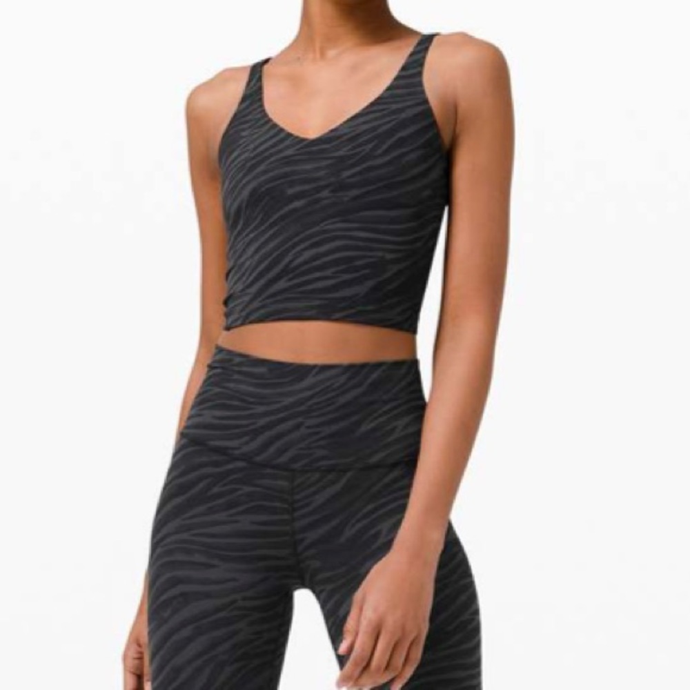🖤🩶Lululemon Align Tank - Size 8 - Le Tigre Camo Deep Coal Multi🖤🩶